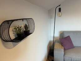 1 Porzig Modern Retreat