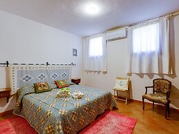 Belvilla by OYO La Sciumara