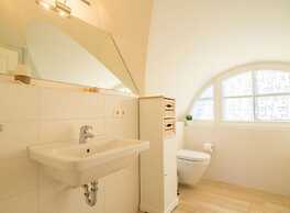 Thatched Roof Holiday Home Dunenblick