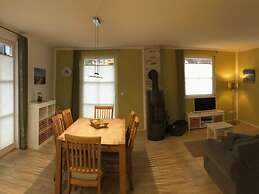 Thatched Roof Holiday Home Dunenblick