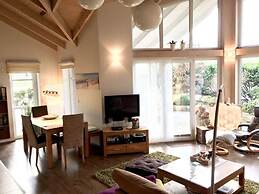 Ambiance Modern Retreat