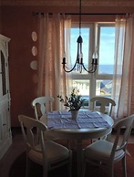 55, Apartment House 