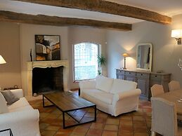 Lovely Holiday Home With Private Pool