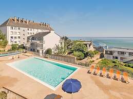 Apartment With Pool and sea View in Brittany