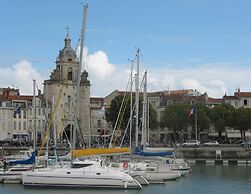 Modern Apartment in Historic La Rochelle