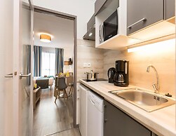 Modern Apartment in Historic La Rochelle