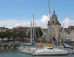 Modern Apartment in Historic La Rochelle
