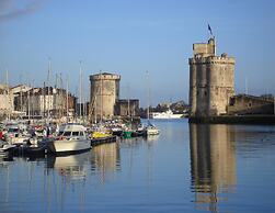 Modern Apartment in Historic La Rochelle