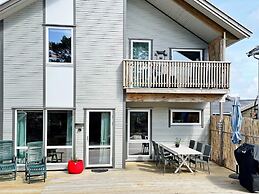 7 Person Holiday Home in Vesteroy