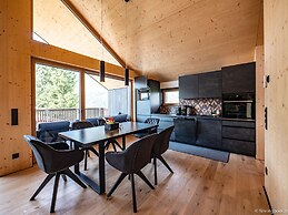 High-quality Maisonette Flat With Roof Terrace