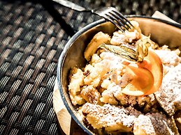 High-quality Maisonette Flat With Roof Terrace