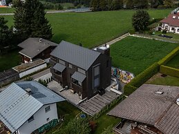 High-quality Maisonette Flat With Roof Terrace