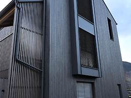 High-quality Maisonette Flat With Roof Terrace