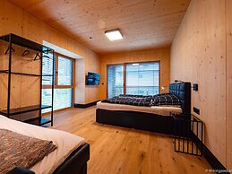 High-quality Maisonette Flat With Roof Terrace