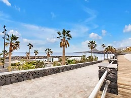 Nice Apartment With Terrace in Candelaria