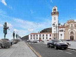 Nice Apartment With Terrace in Candelaria