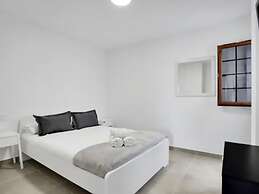 Nice Apartment With Terrace in Candelaria