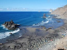 Nice Apartment With Terrace in Candelaria