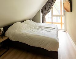 Forest Villa With Hot Tub & Sauna 8 Persons