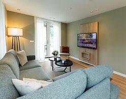 Forest Villa With Hot Tub & Sauna 8 Persons