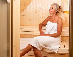 Forest Villa With Hot Tub & Sauna 8 Persons