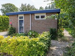 Holiday Home Right on the Veerse Meer