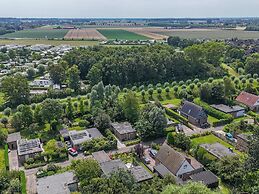Holiday Home Right on the Veerse Meer