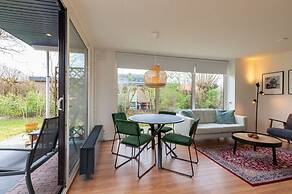 Holiday Home Right on the Veerse Meer