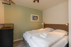 Holiday Home Right on the Veerse Meer