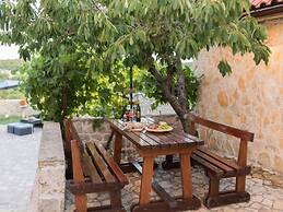 Apartments Mistral - Three Bedroom Apartment With Balcony and Shared P