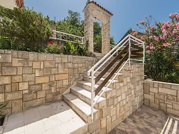 Apartments Ema-two Bedroom Apartment With Sea View