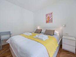 Apartments Ema-two Bedroom Apartment With Sea View