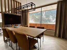 Luxury Apartment With Sauna, ski Area at 600 m