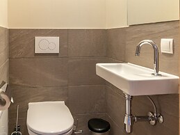 Luxury Apartment With Sauna, ski Area at 600 m