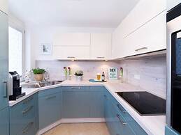 Eglwies Comfortable Holiday Residence