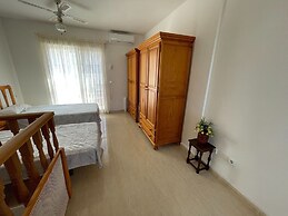 Belvilla by OYO Casa del Segura