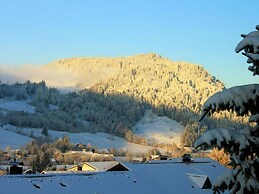 Kreuzwiesen Comfortable Holiday Residence