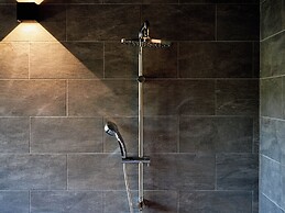 Konjaku-So Nara Naramachi Sauna Villa