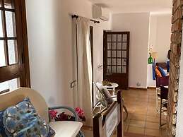 Spacious Holiday Home With Private Garden