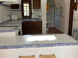 Spacious Holiday Home With Private Garden