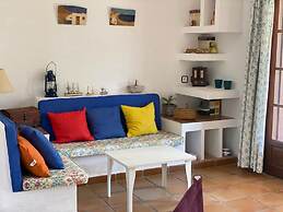 Spacious Holiday Home With Private Garden