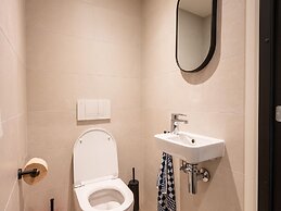 Luxury Villa With hot tub on the Horsterwold