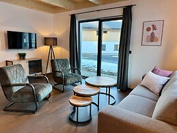 Chalet Near Lake Pressegger and Nassfeld ski Area