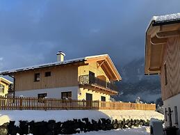 Chalet Near Lake Pressegger and Nassfeld ski Area