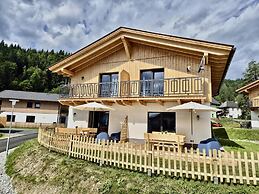 Chalet Near Lake Pressegger and Nassfeld ski Area