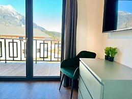 Chalet Near Lake Pressegger and Nassfeld ski Area