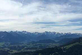 Nice Holiday Apartment in Fischen