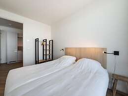 Spacious Waterfront Apartment