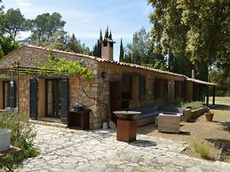 Holiday Home in Lorgues With Private Pool