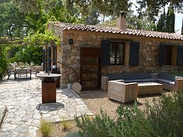 Holiday Home in Lorgues With Private Pool